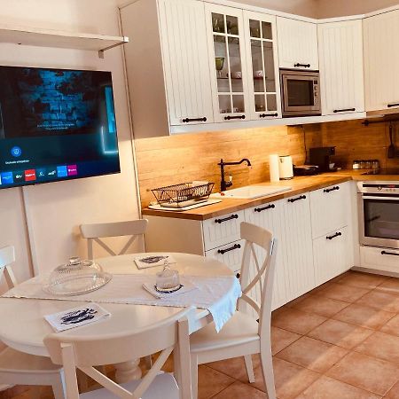 Willa Lux House Next To The Airport Of Athens. Transport 24H Artemida  Zewnętrze zdjęcie