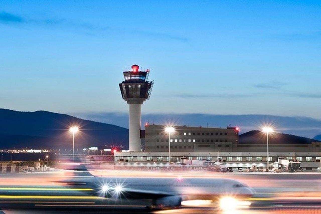 Willa Lux House Next To The Airport Of Athens. Transport 24H Artemida  Zewnętrze zdjęcie
